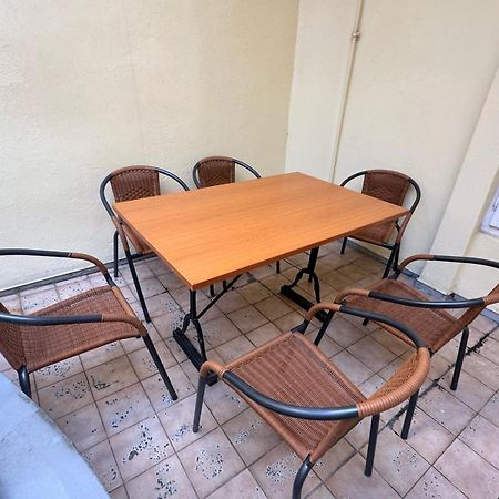 Apartmany Soukenicka Praga Esterno foto