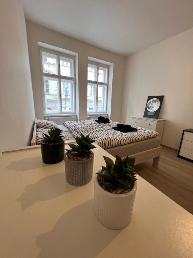 Apartmany Soukenicka Praga Esterno foto